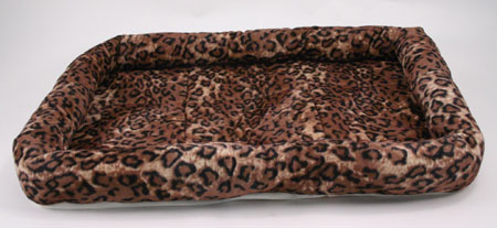 .056 PET BED - LEOPARD PRINT - PLUSH SLEEPING COMFORT