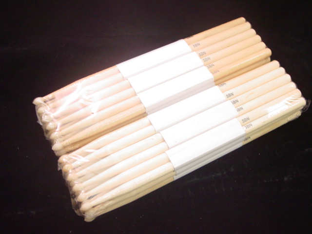 DRUM STICKS NYLON TIP - PRO-5B - 24 PAIR (48 pc) MAPLE