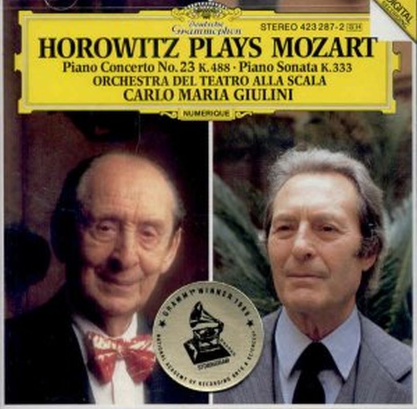 Horowitz Plays Mozart