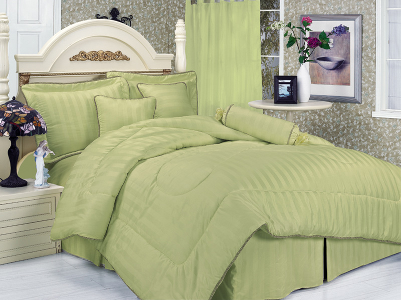 7Pcs Queen Sage Stripe Bed in a Bag Comforter Set