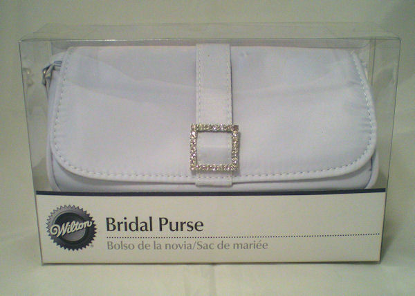 purse (instead of bouquet) for bridesmaids? :  wedding bridesmaid purse 20100322 32