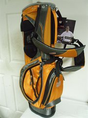 9-ws-tpc-m-std-org-n: Wilson Staff Tour Pro Carry Stand Bag Orange 9.5" NEW