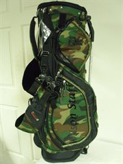 9-ws-tpc-m-std-camfor-n: Wilson Staff Tour Pro Carry Stand Bag Camo 9.5" NEW