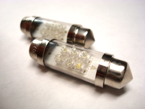 Bulb-10x38-6CHIP-WHITE(2).jpg