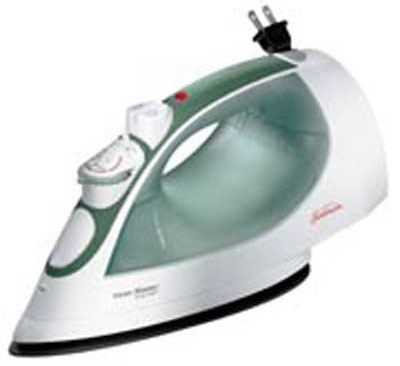 Sunbeam 4215 Steam Master Steam Iron w/ Retractable Cord