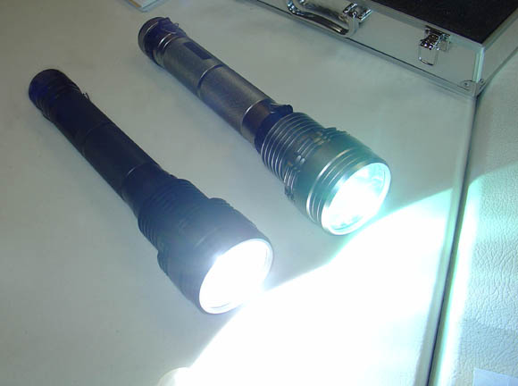 35W HID XENON TORCH FLASHLIGHT SILVER 3500lum Pro