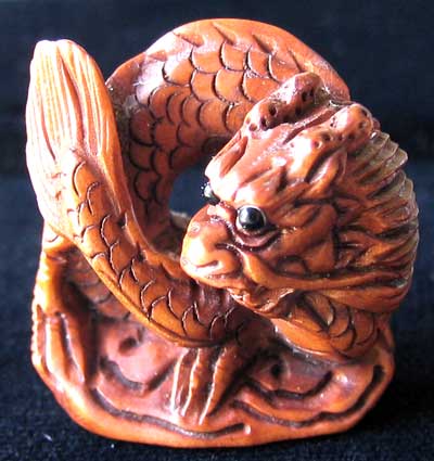 HAND Carved BOXWOOD Wise DRAGON on Clouds Bead 4128CV