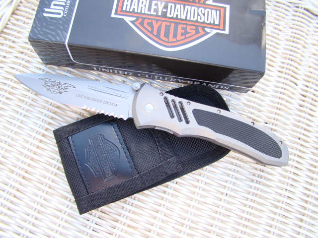 Harley Davidson HD42BB Limited Titanium Wolfhound Knife