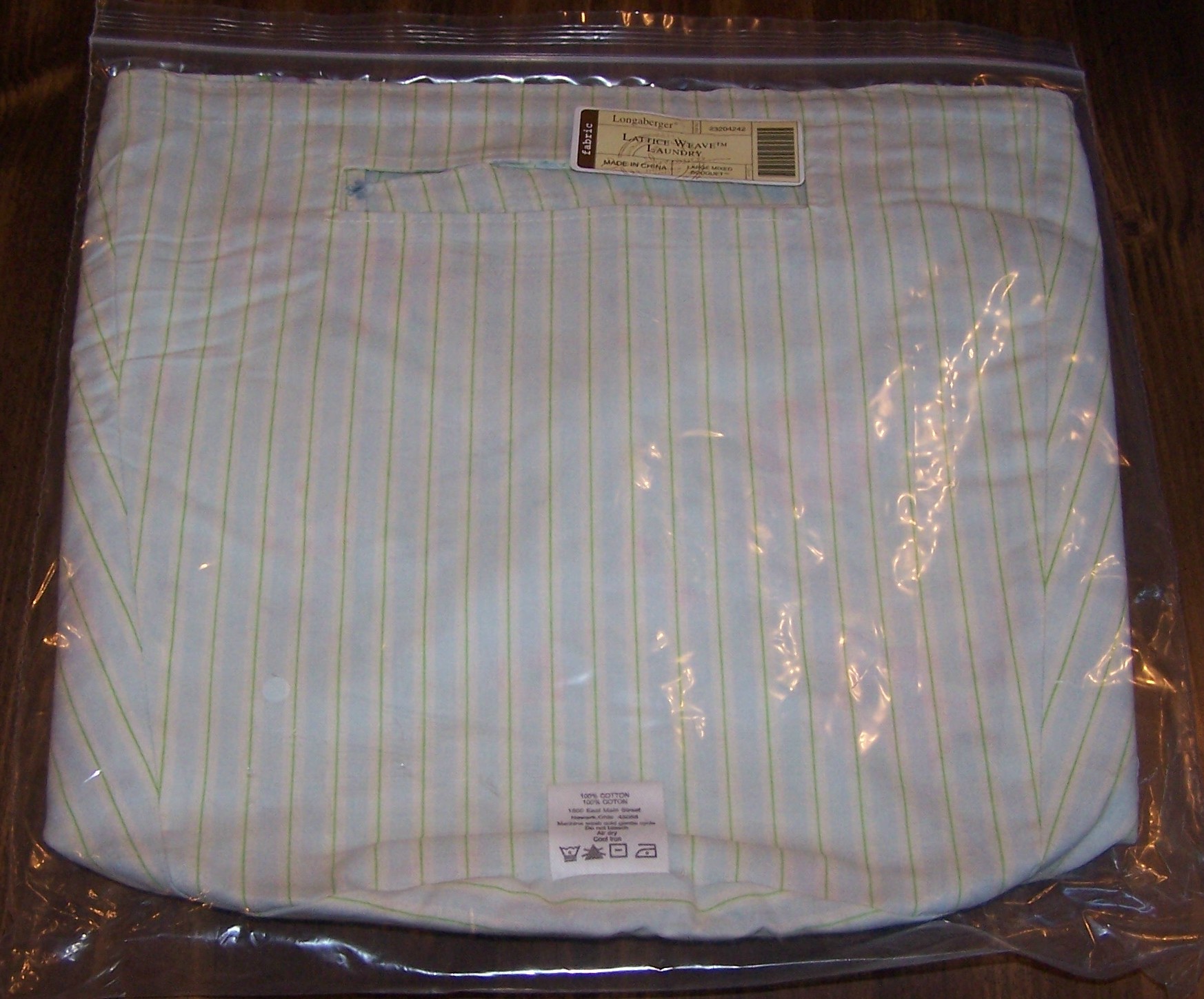 Longaberger Lattice Laundry Basket Mixed Bouquet Liner