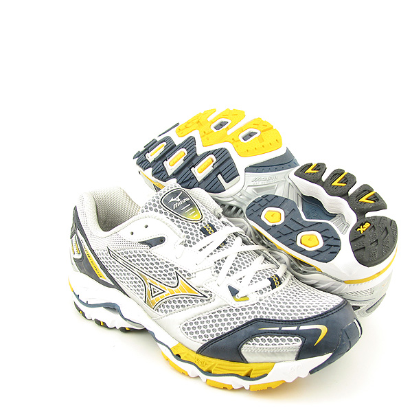 MIZUNO Wave Nirvana 3 New Running Silver Mens