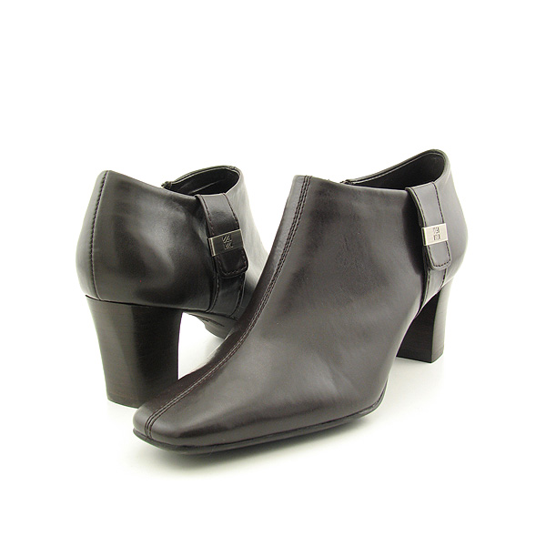 ANNE KLEIN AK Verdell Boots Ankle Shoes Brown Womens