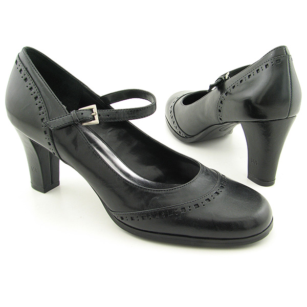 Etienne Aigner Nadine (Women's) - Black Calf