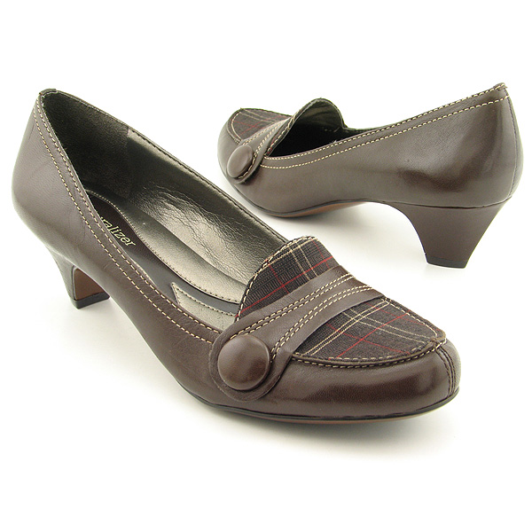 Naturalizer Jumped (Women's) - Black Leather