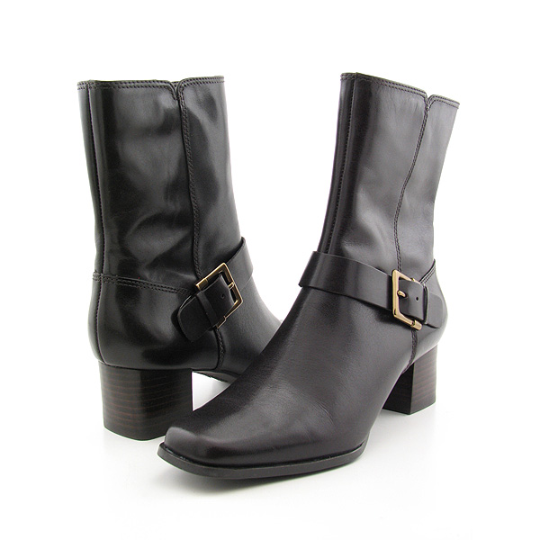 AK Anne Klein Forever (Women's) - Black Leather