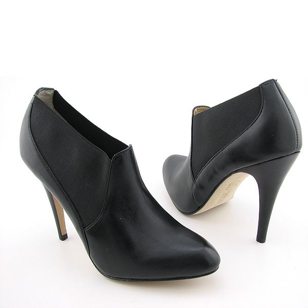 STEVEN STEVE MADDEN Nvade Boots Ankle/Shoes/Womens 8.5