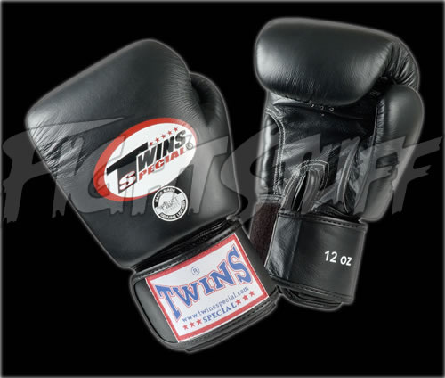 Twins Black Boxing Gloves - 16oz