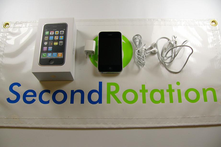 Apple iPhone 3G 16GB Jailbroken AT&T GSM Cell Phone