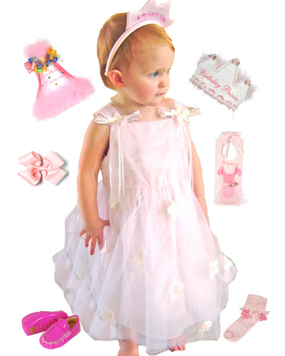 Baby  Dress Hats on Blog  Kids Clothes  Baby Clothes  Girls And Boys Clothing  August 2006