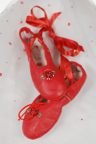 KAMARA Flower Girl Ballet Slippers Red BALLET Dance Girls Shoes 4-2