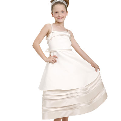 Click here for the champagne holiday flower girl dress at SophiasStyle.com.