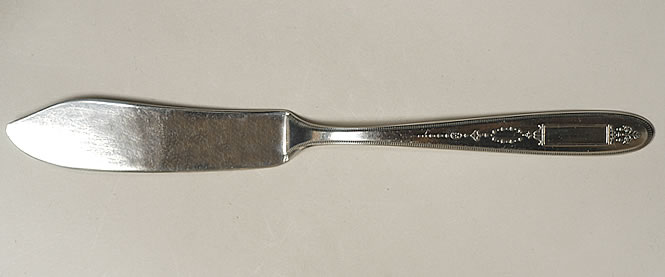 ONEIDA Silver Grosvenor Master Butter Knife