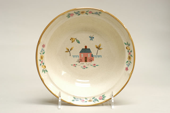 International HEARTLAND Rimmed Cereal Bowl